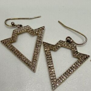 Geometric Arrow Drop Earrings Gold Tone Crystal Pavé Edgy Modern Chic Glam OS